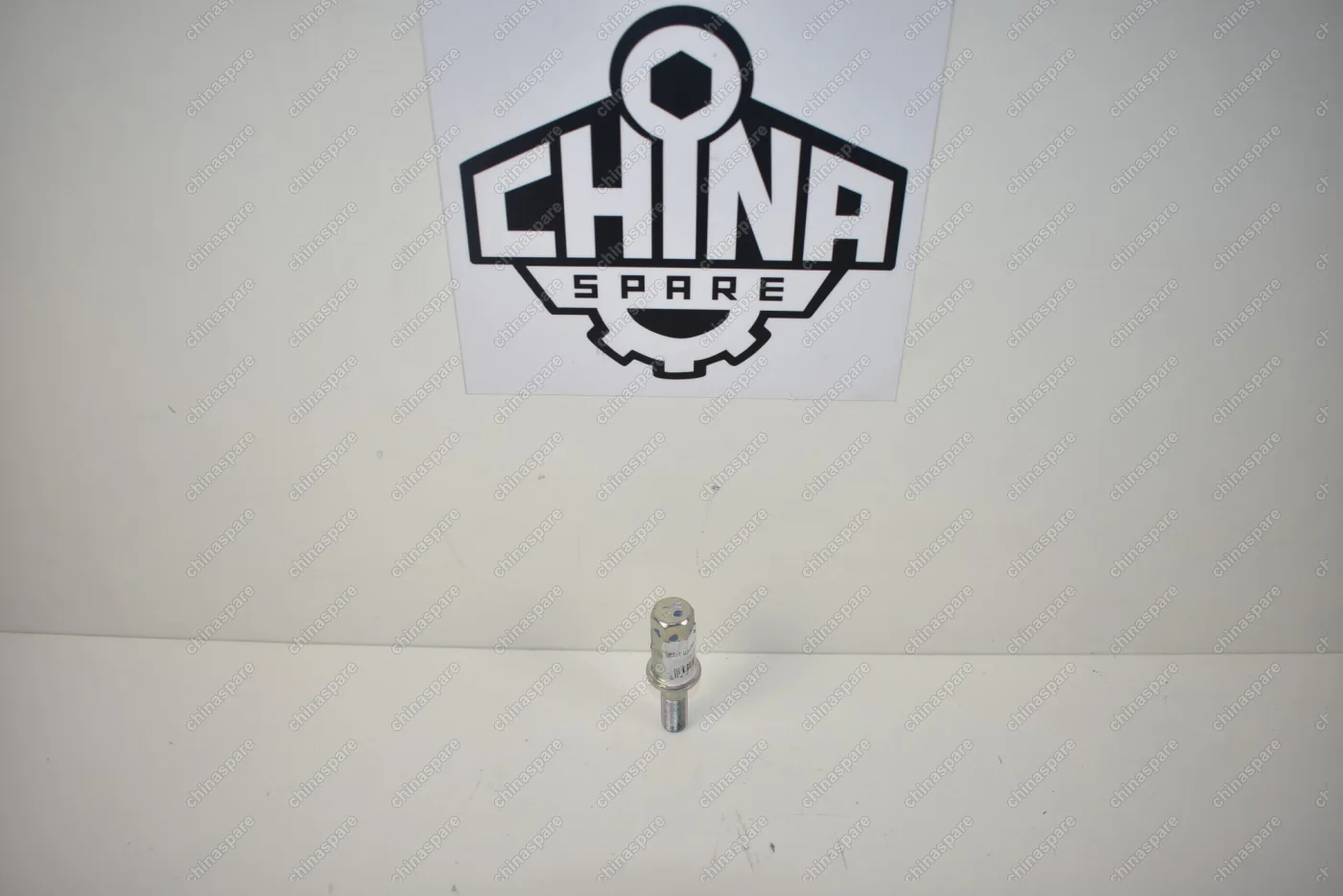 Болт шкива коленчатого вала Chery Eastar, Tiggo