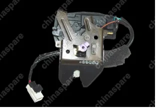 Замок багажника металл Chery Eastar