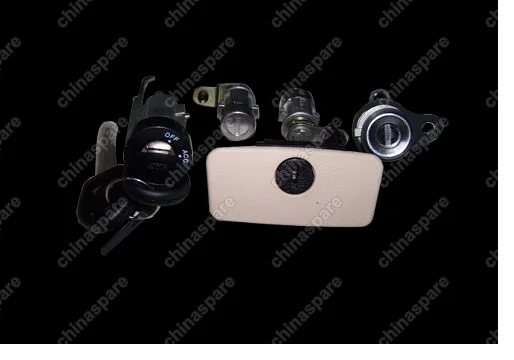 B116105P Комплект ключей и личинок Chery Eastar