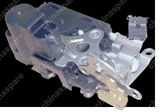 Замок двери передней правой Chery Eastar