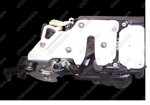 B116205010 Замок левой задней двери Chery Eastar