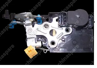 B116205010 Замок левой задней двери Chery Eastar