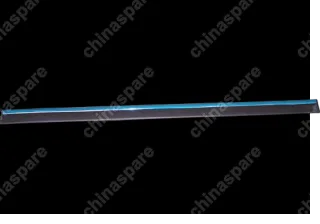 Молдинг двери передней правой Chery Eastar