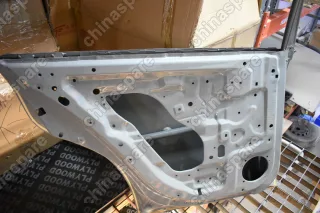 Дверь задняя левая Chery Eastar