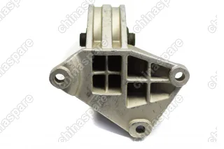 Опора двигателя левая Chery Fora