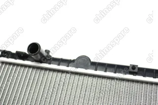 Радиатор охлаждения Chery Fora