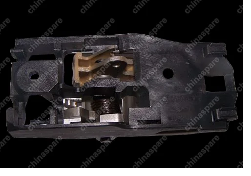 Ручка двери внутренняя правая Chery Fora