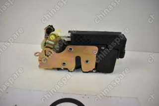 Замок двери передней левой Chery Fora