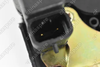 Замок двери передней левой Chery Fora