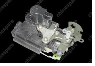 Замок двери передней правой Chery Fora