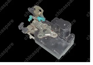 Замок двери задней правой Chery Fora