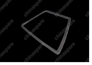 Уплотнитель стекла заднего правого (треугольник) Chery Fora