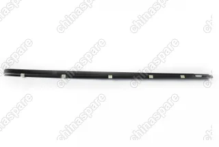 Уплотнитель стекла задней левой двери (внешний) Chery Fora