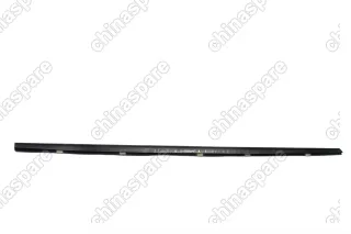 Уплотнитель стекла задней правой двери (внешний) Chery Fora