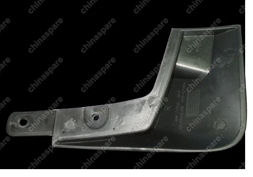 Брызговик задний правый Chery Fora