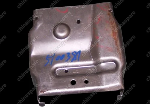 A215100380DY Скоба крепления перед.блока фар метал. Chery Fora