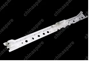 Обшивка двери пер. прав. пласт. Chery Fora