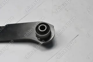 Рычаг задний поперечный (гнутый) Chery Fora