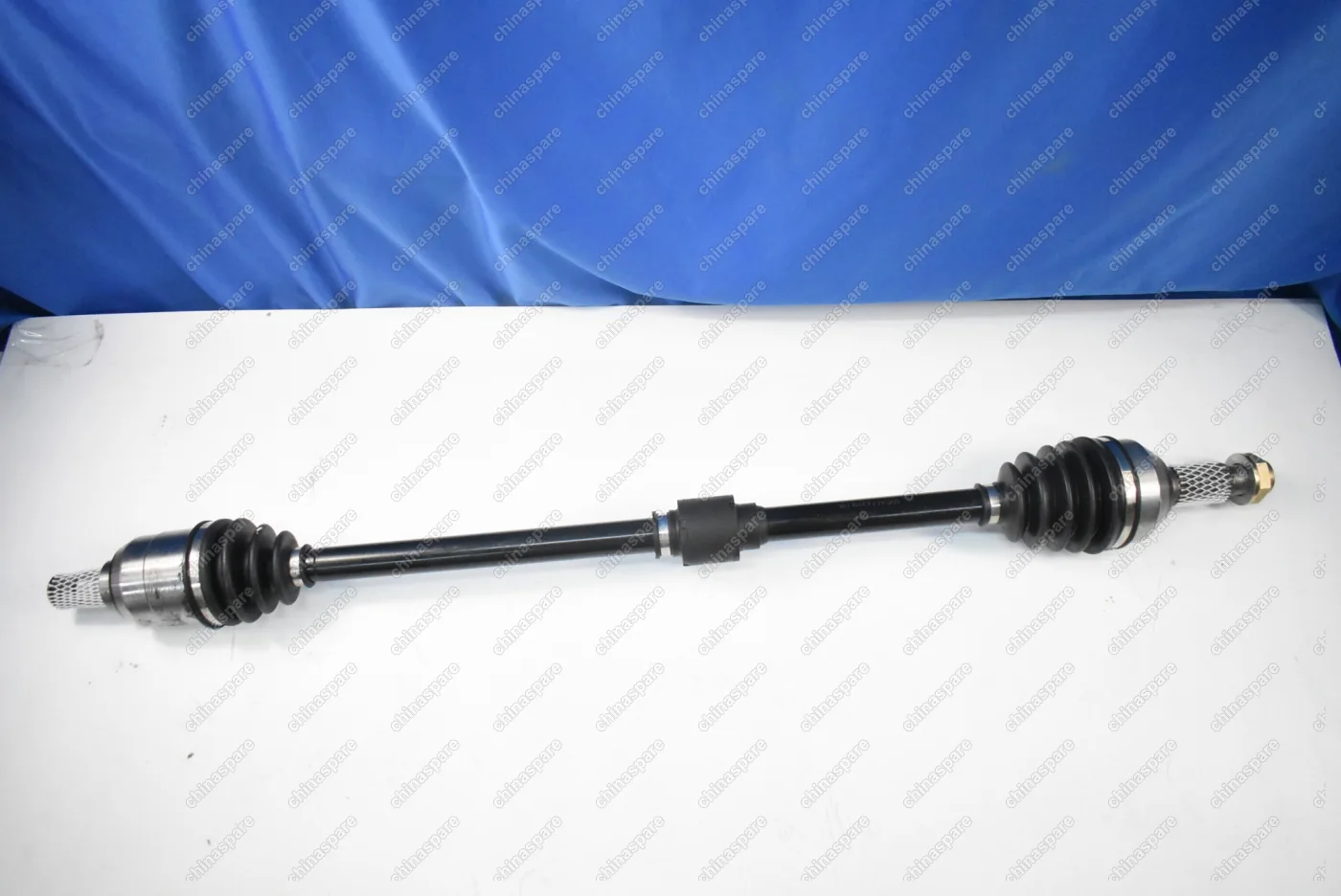 Привод колеса правый Chery Fora