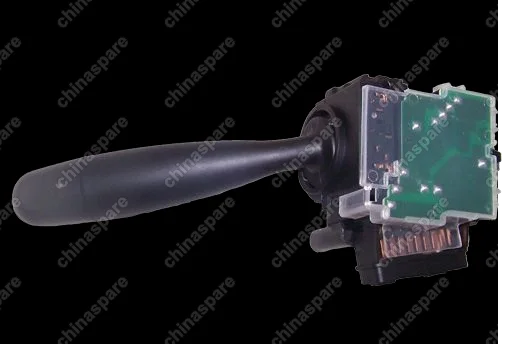 A213774130BA Переключатель подрулевой правый Chery Fora