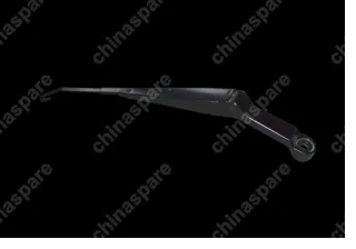 Поводок стеклоочистителя правый Chery Fora