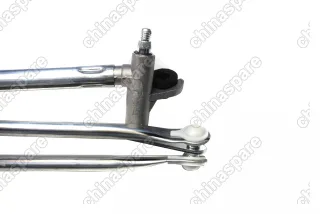 Трапеция стеклоочистителя Chery Fora