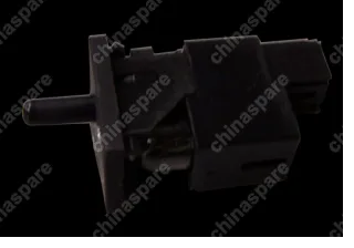 A215303020 Лампа бардачка Chery Fora