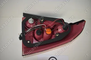 Фонарь задний левый Chery Fora