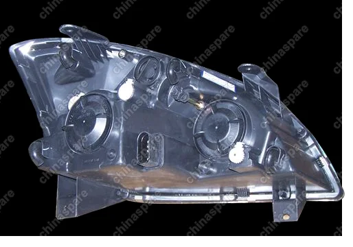 Фара передняя левая (белый поворотник, без электрокорректора) Chery Fora