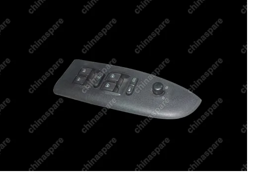 A213746030 Пульт упровления стеклами и зерколами Chery Fora