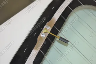 Стекло заднее 5D (с отверстием под щетку стеклоочистителя) Chery Indis