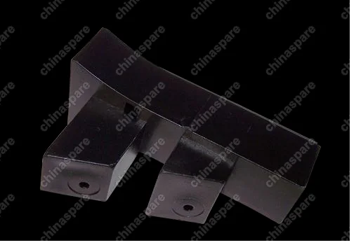 S126104121 Lwr rail-fr rh door Chery Kimo