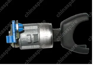 Замок двери передней правой Chery Kimo