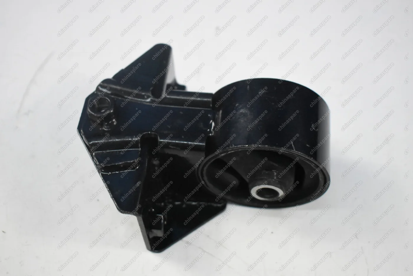 Опора двигателя передняя Chery Kimo