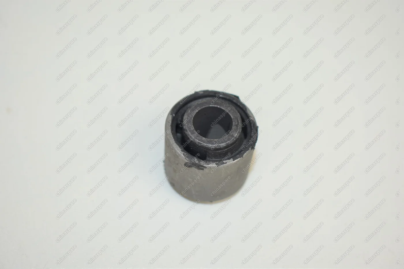 Сайлентблок заднего продольного рычага передний Chery Kimo, QQ6