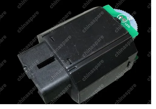 S123732150 Включатель пртивотуманных (птф) фар Chery Kimo