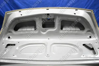 M116300010DY Крышка багажника Chery M11