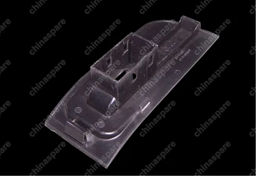 M113746051 Панель кнопок салон.декор.пласт. Chery M11