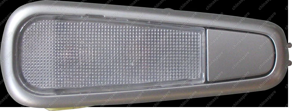 M113714060 Плафон салонного освещения передний правый Chery M11