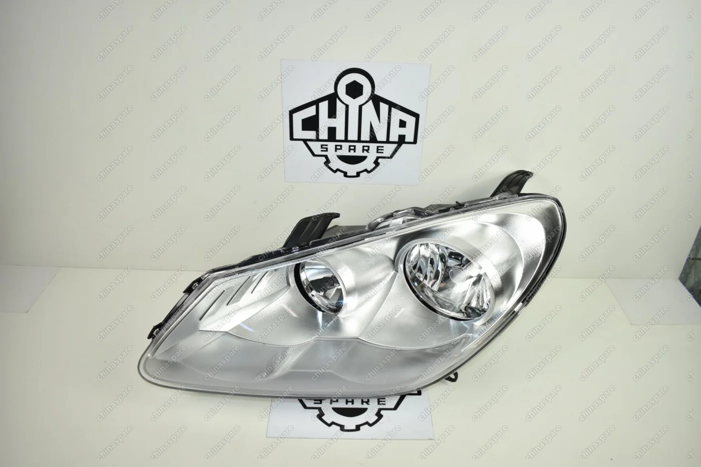 Фара передняя левая (с корректором) Chery M11, M12