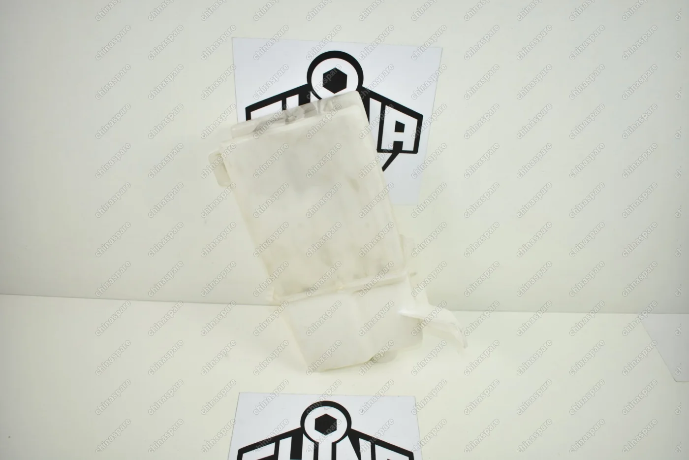 Бачок омывателя Chery M11, M12