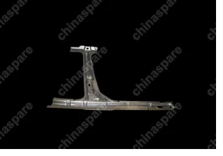M115400130DY Стойка крыши центральная лев металл Chery M12