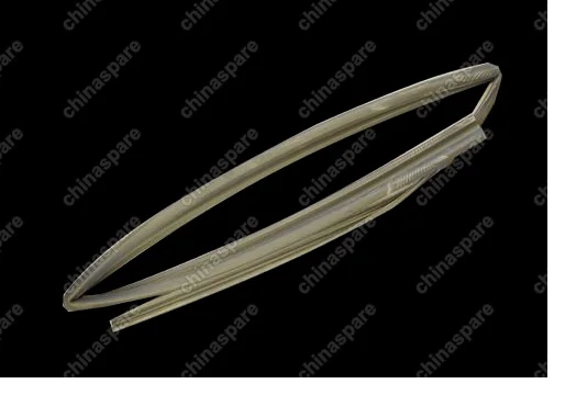 Уплотнитель стекла передней правой двери Chery QQ