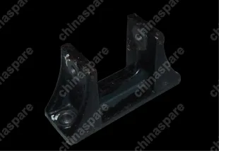 S111001211CA Скоба левой подвески металлическая Chery QQ