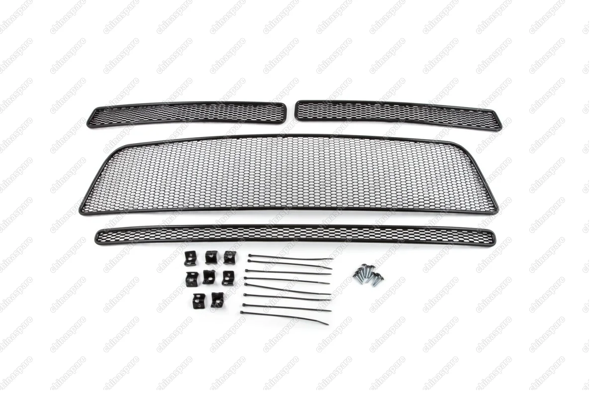 1171515201 Сетка на бампер внешняя для FORD Explorer 2015-2018, 4 шт., черн., 20 мм (сота), для автомобилей с камерой