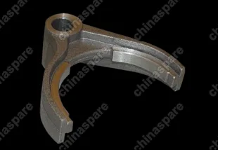 QR5121702321 Вилка переключения 3-й и 4-й передачи Chery QQ