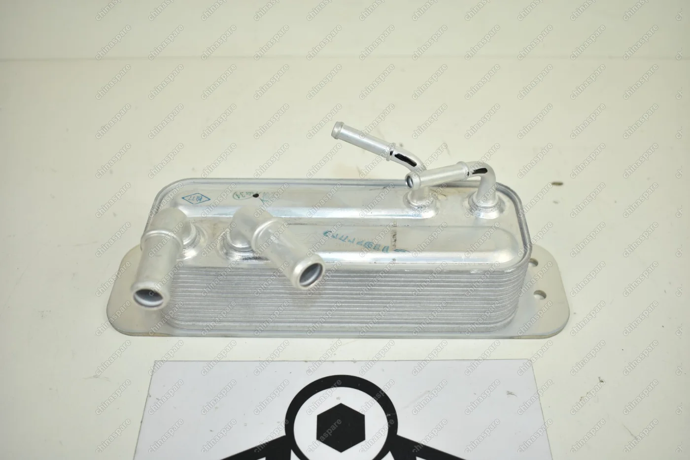 Радиатор масляный Chery Tiggo FL