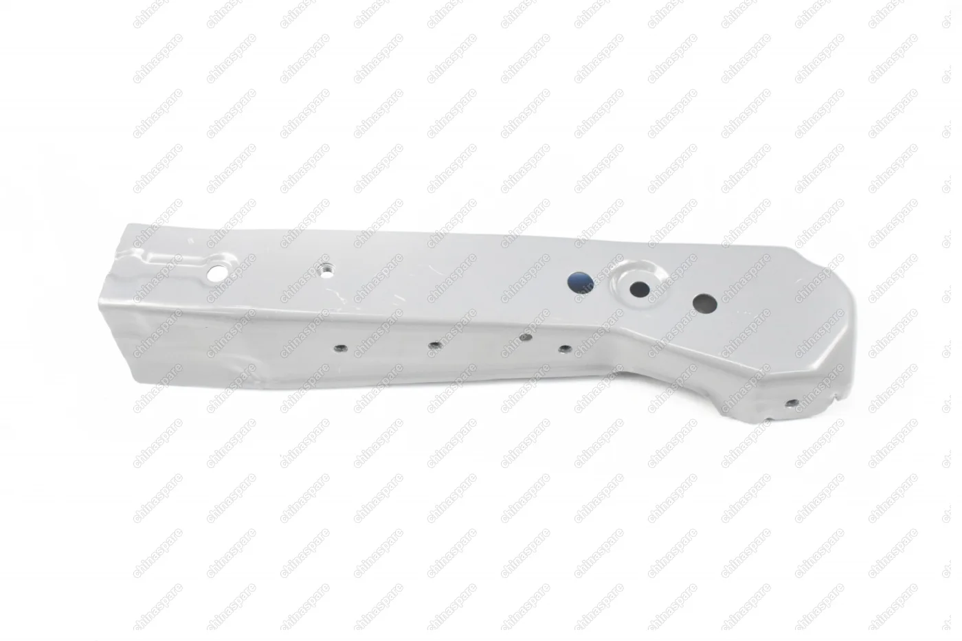 T115300120FLDY Панель радиатора верхняя Правая Chery Tiggo