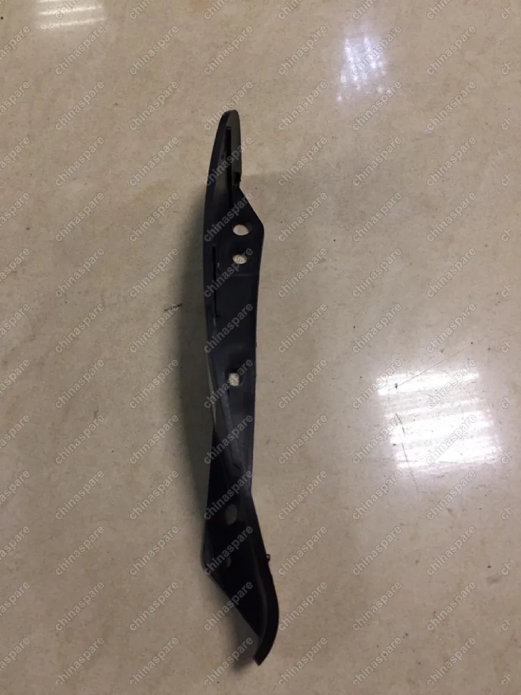 T113102022PF Накладка арки Правая Chery Tiggo FL