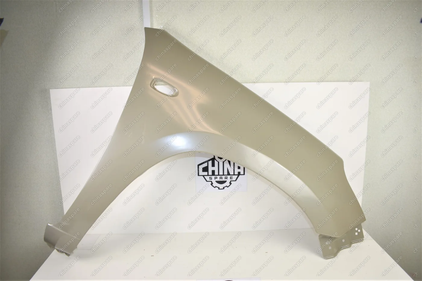 Крыло переднее правое Chery Tiggo FL